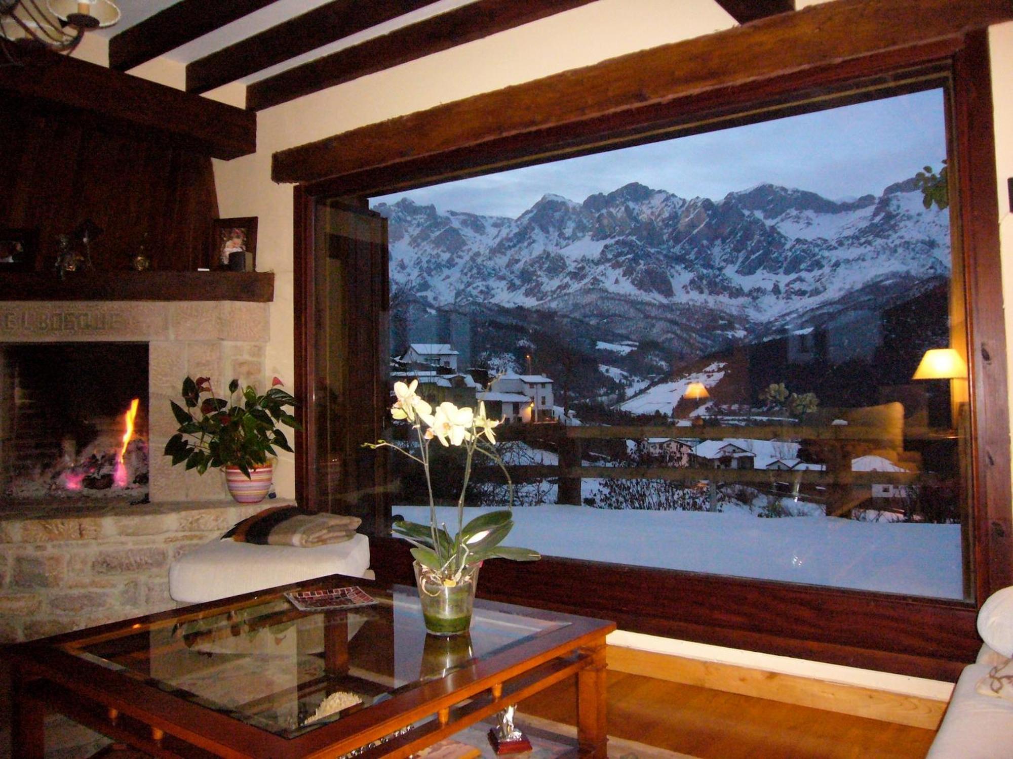 Posada El Bosque Mieses Extérieur photo